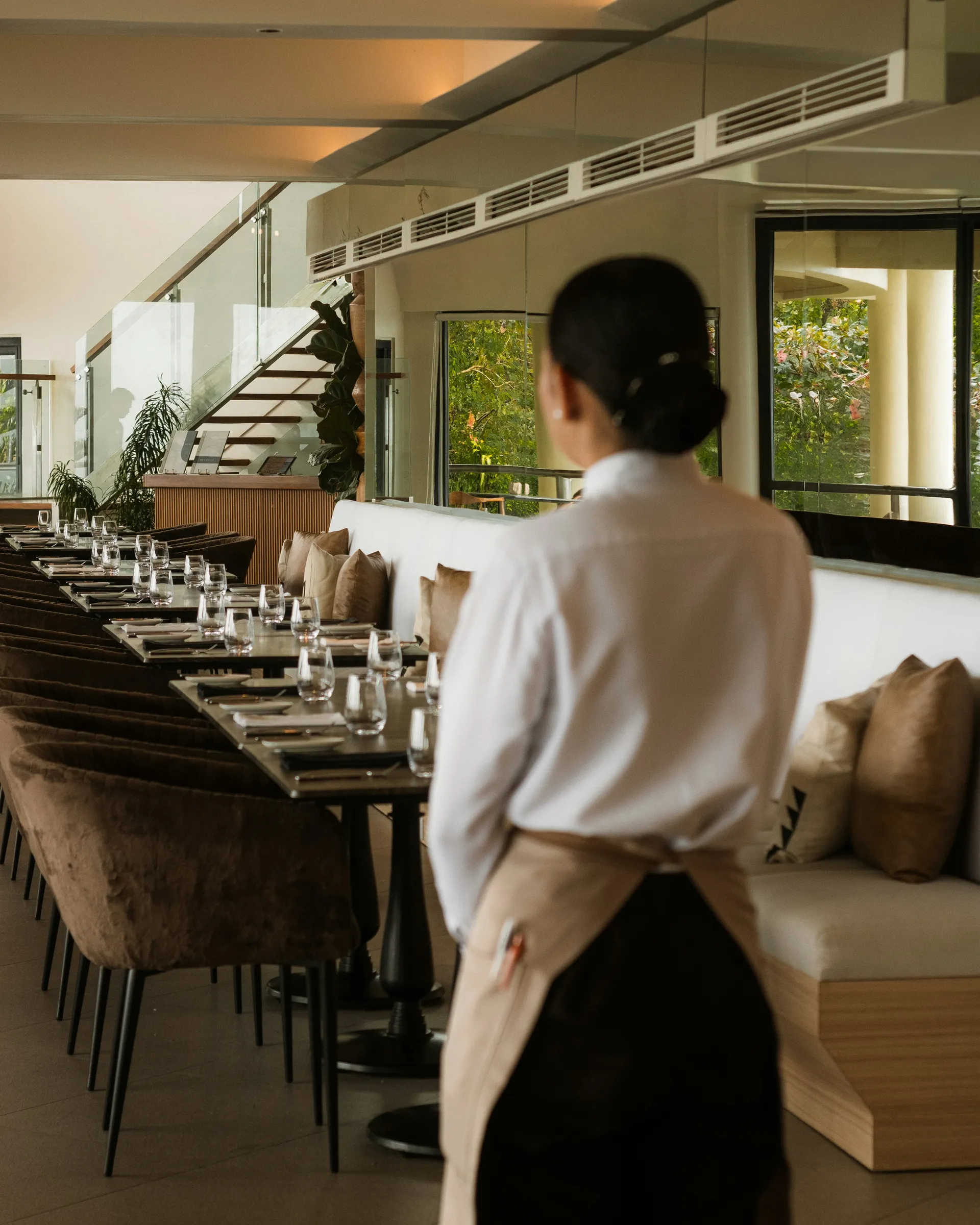 Housekeeper preparing a room